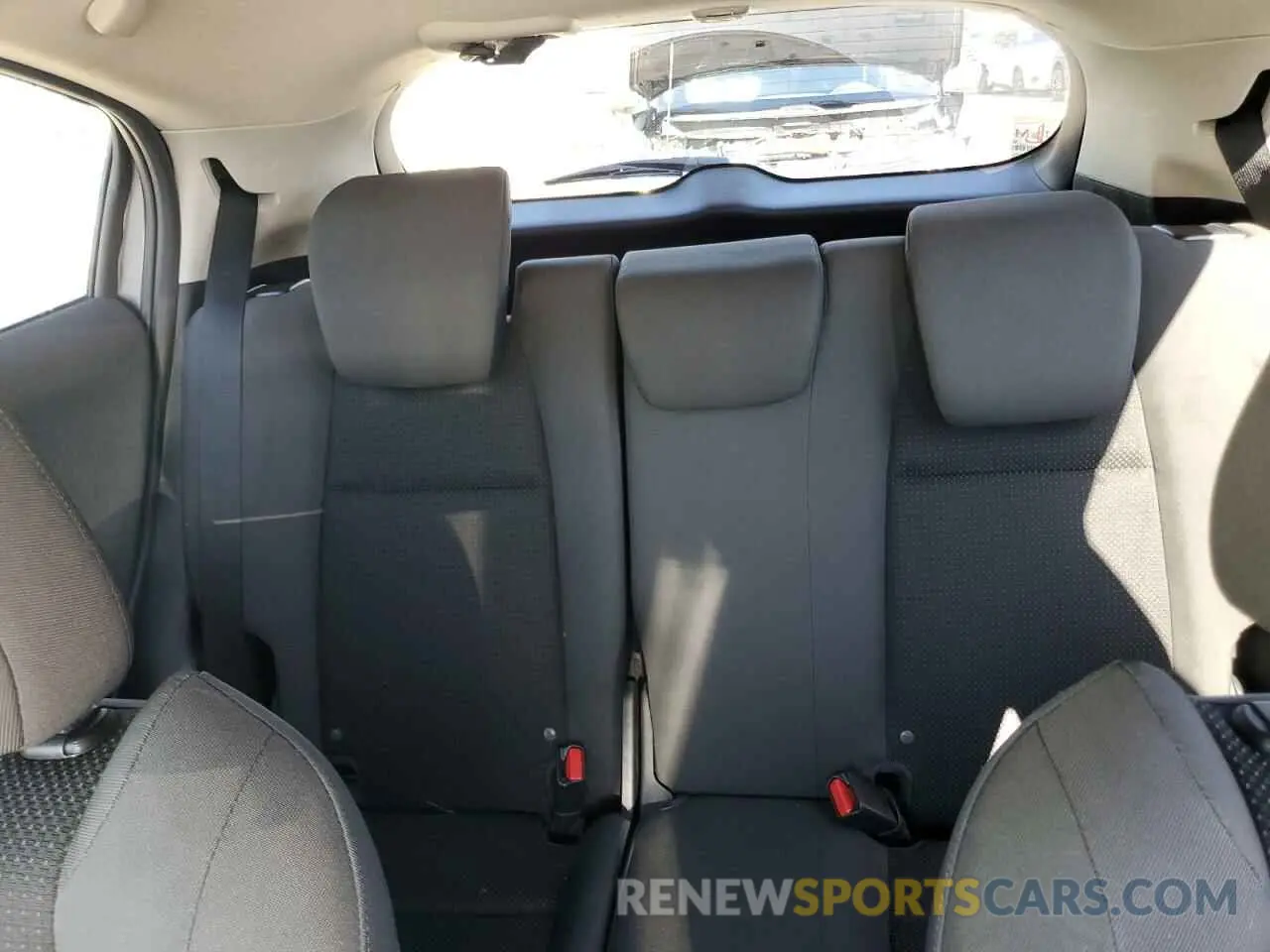 10 Photograph of a damaged car 3CZRU5H53MM713285 HONDA HR-V 2021