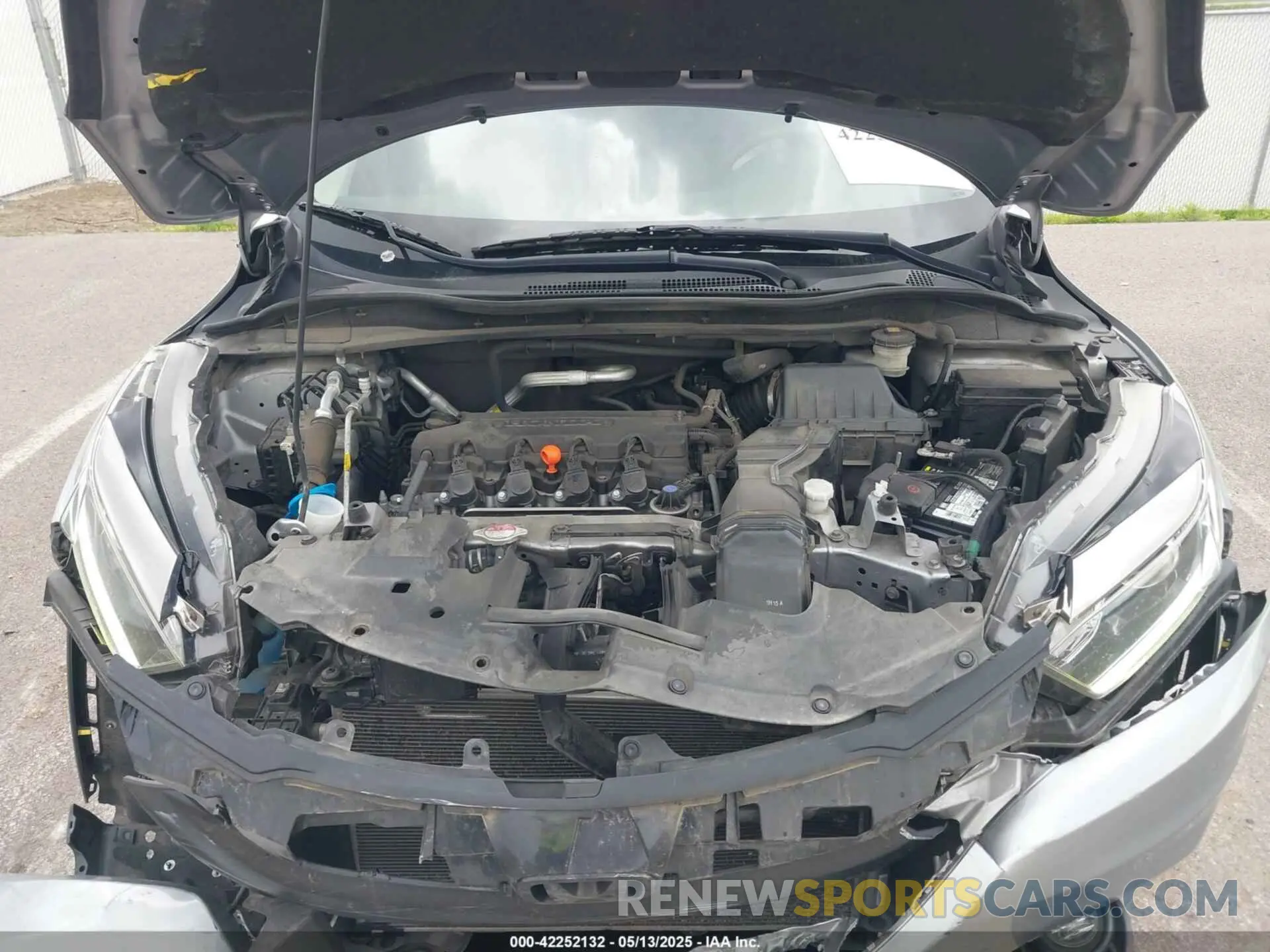 10 Фотография поврежденного автомобиля 3CZRU5H58MM733614 HONDA HR-V 2021