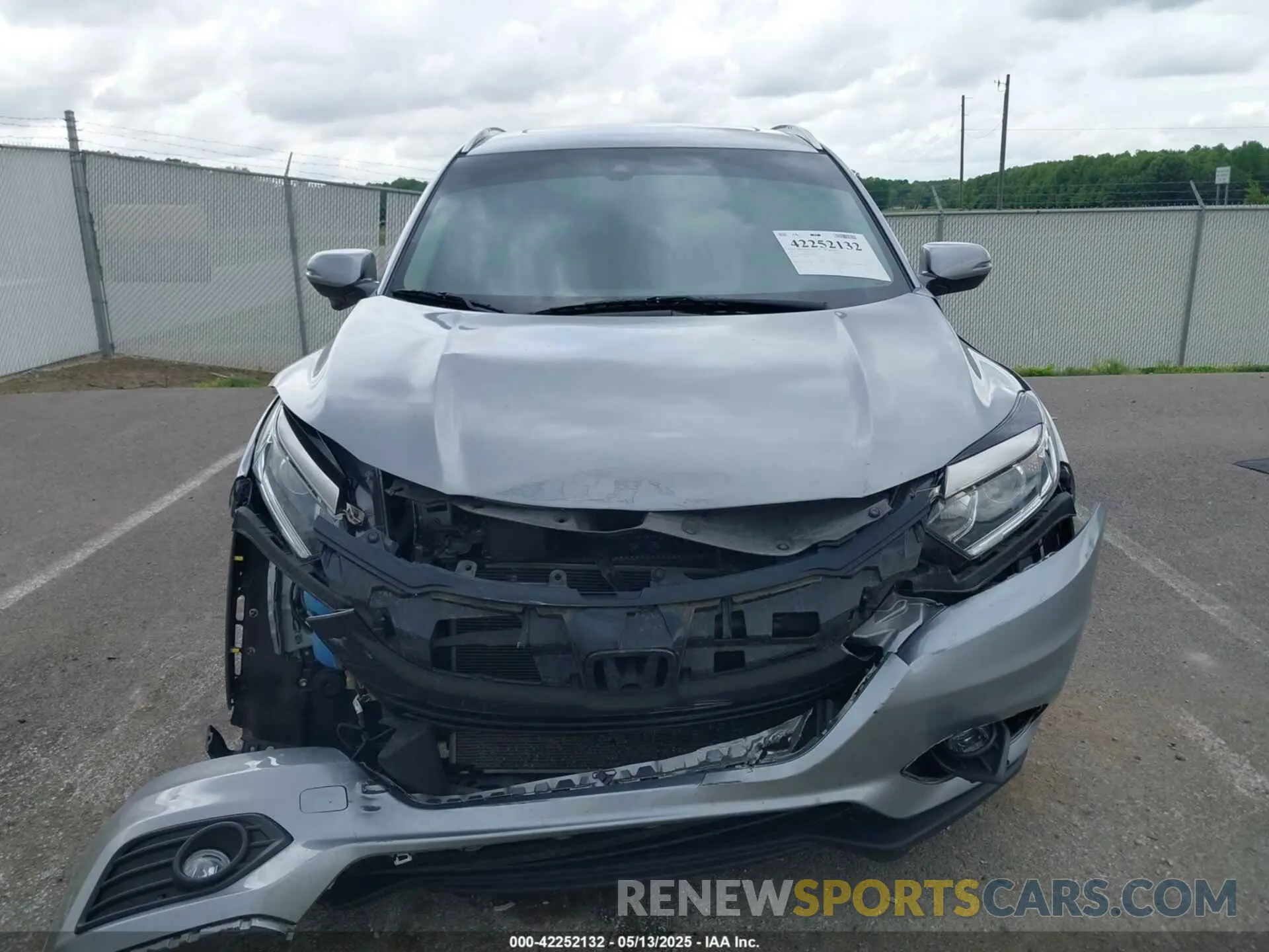 13 Фотография поврежденного автомобиля 3CZRU5H58MM733614 HONDA HR-V 2021