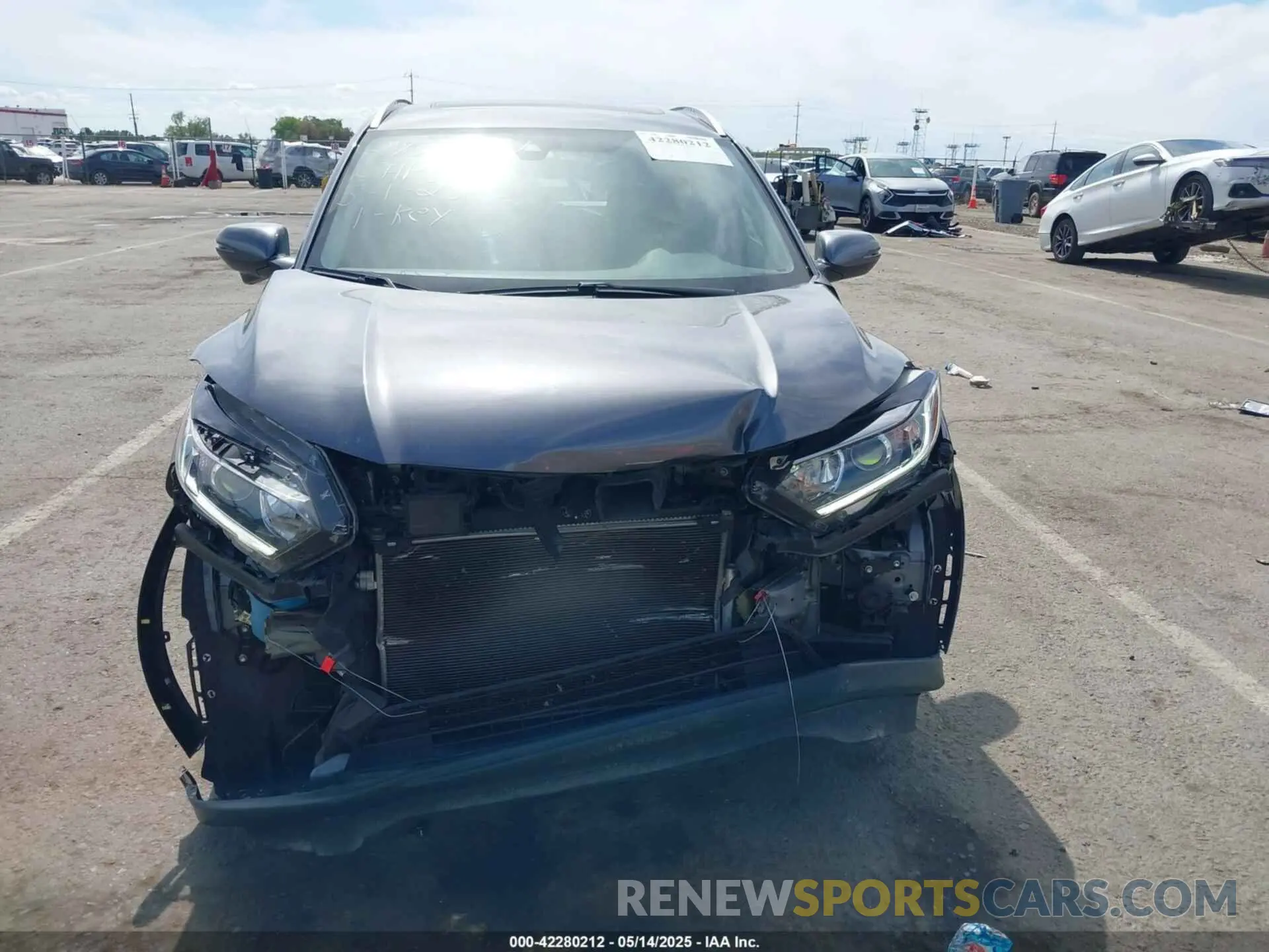 6 Фотография поврежденного автомобиля 3CZRU5H59MM710083 HONDA HR-V 2021