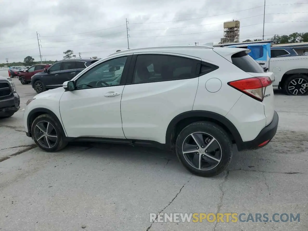 2 Фотография поврежденного автомобиля 3CZRU5H71MM703968 HONDA HR-V 2021