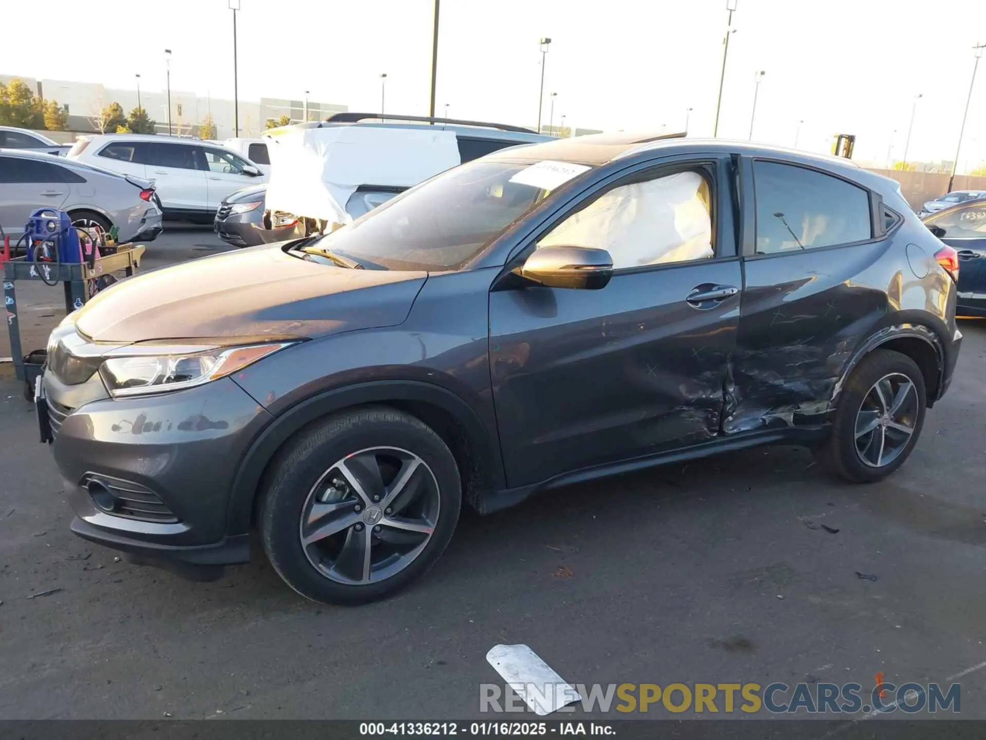 6 Фотография поврежденного автомобиля 3CZRU5H75MM704623 HONDA HR-V 2021