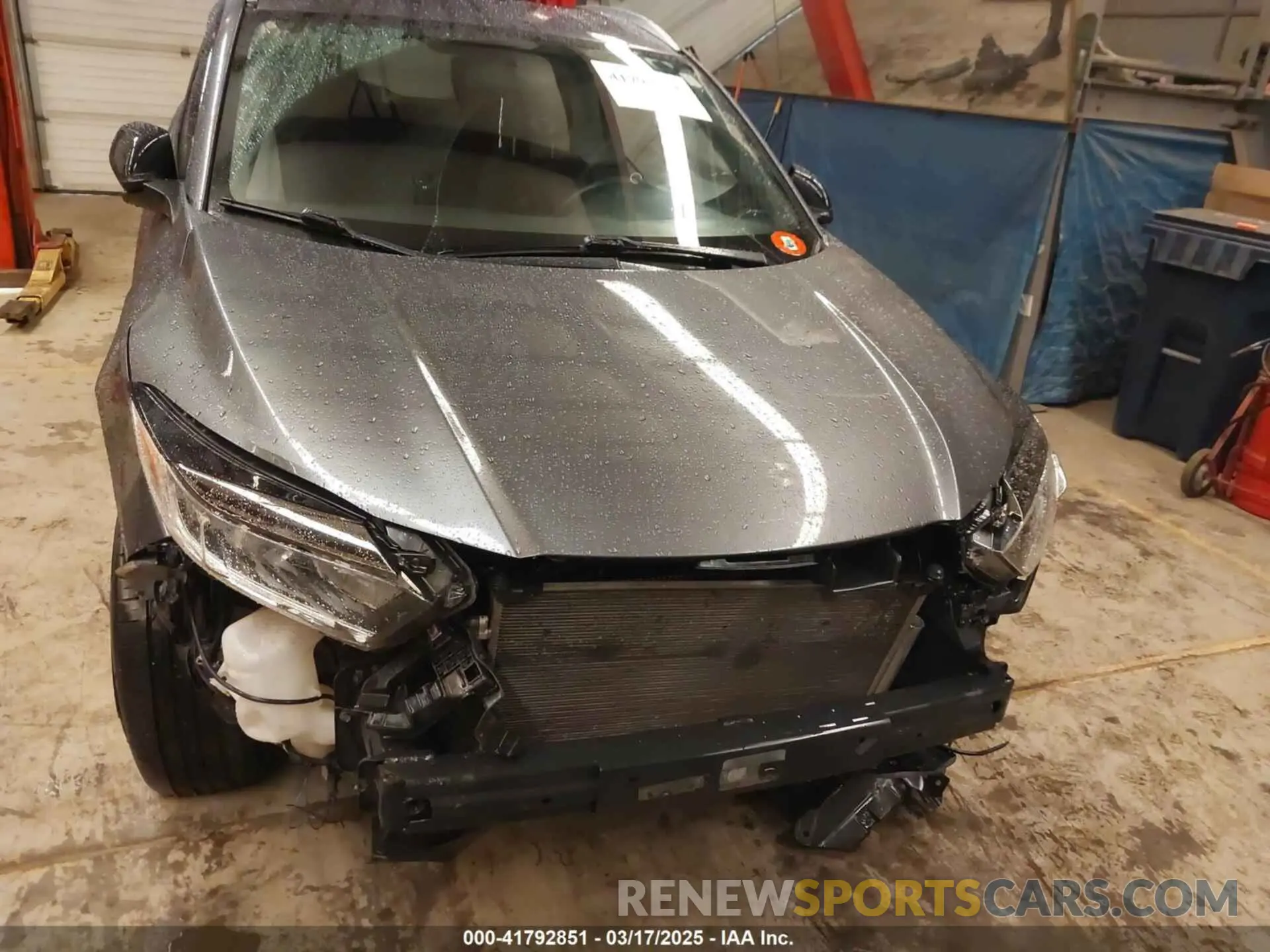 12 Photograph of a damaged car 3CZRU6H11MM744358 HONDA HR-V 2021