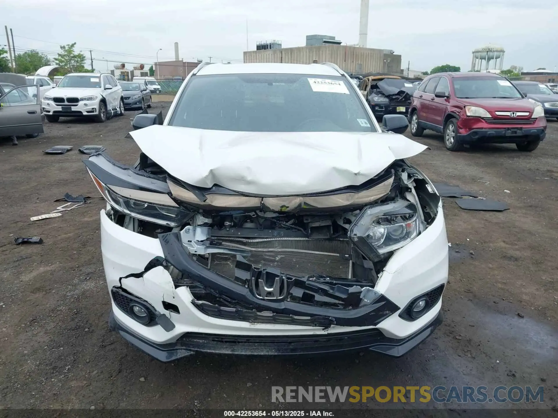 12 Фотография поврежденного автомобиля 3CZRU6H12MM721137 HONDA HR-V 2021