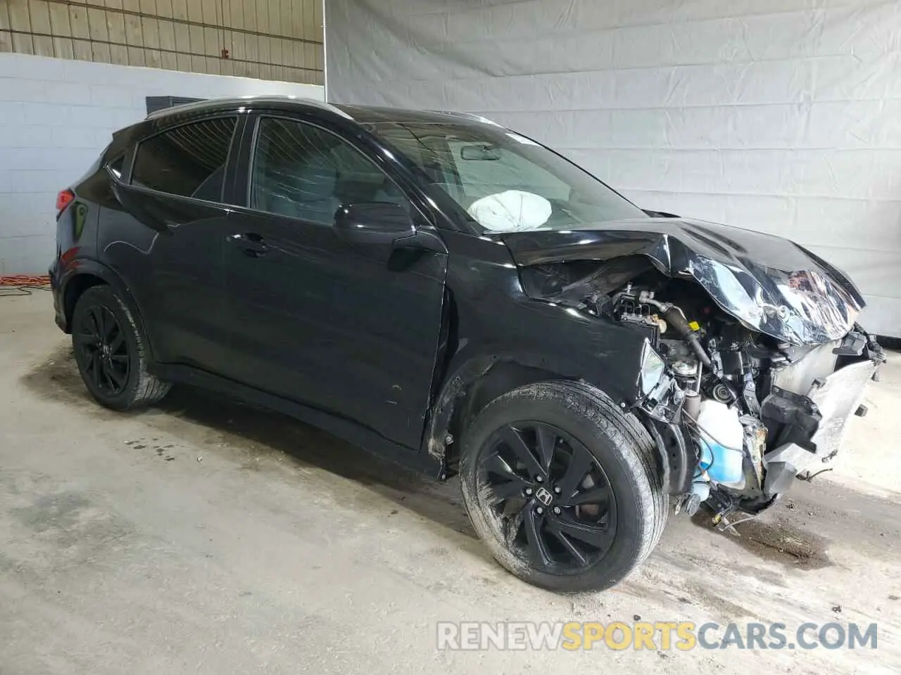 4 Photograph of a damaged car 3CZRU6H12MM730890 HONDA HR-V 2021