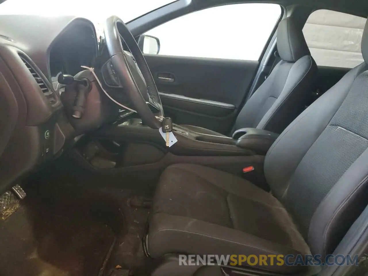 7 Photograph of a damaged car 3CZRU6H12MM730890 HONDA HR-V 2021