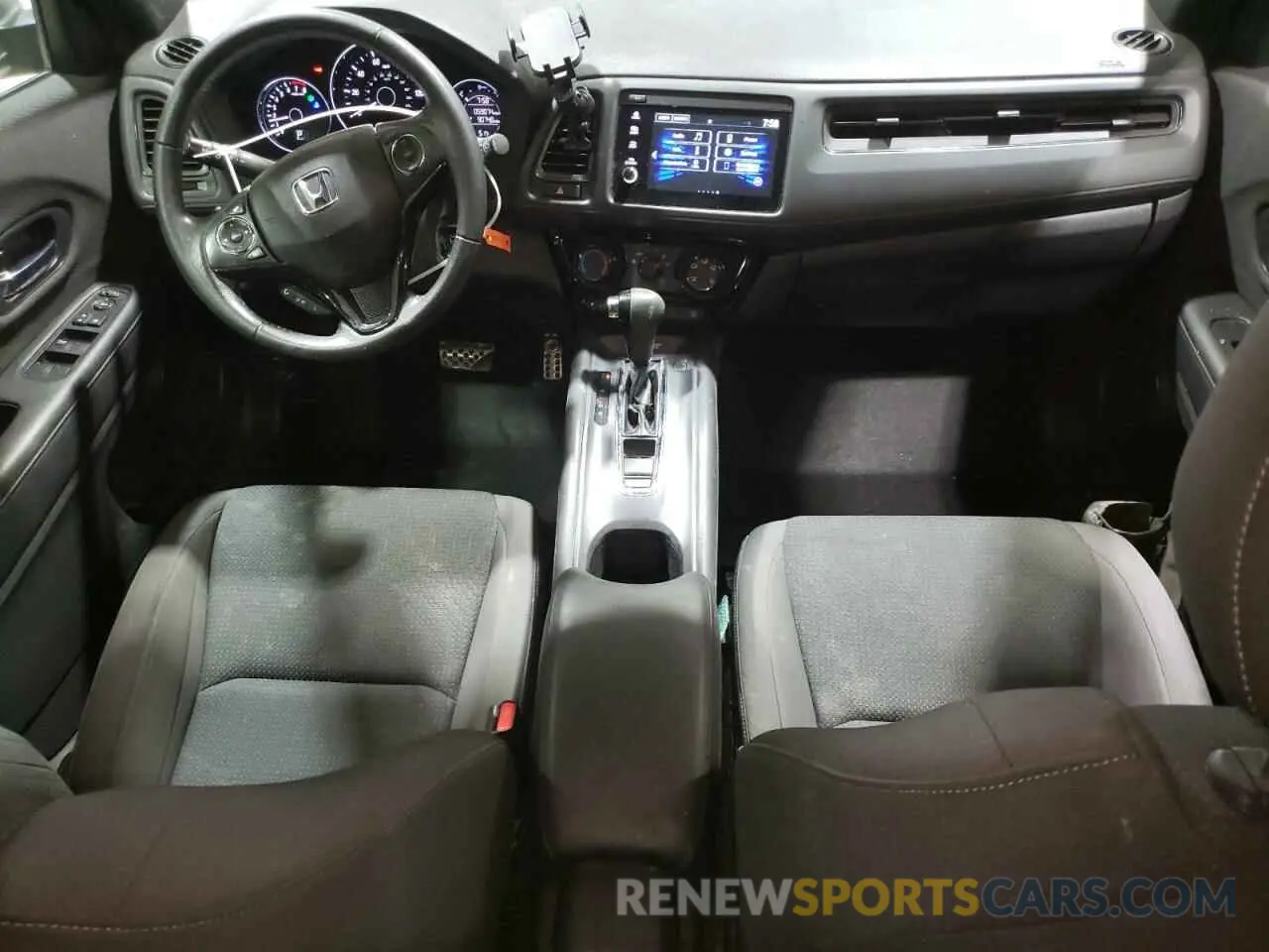8 Photograph of a damaged car 3CZRU6H13MM723852 HONDA HR-V 2021