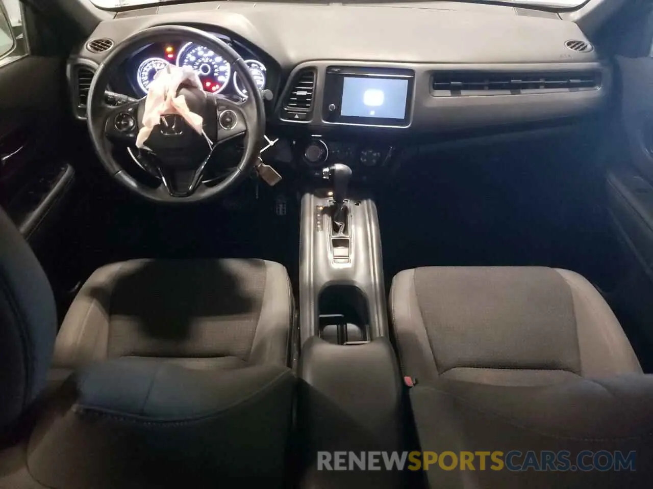 8 Photograph of a damaged car 3CZRU6H1XMM725100 HONDA HR-V 2021