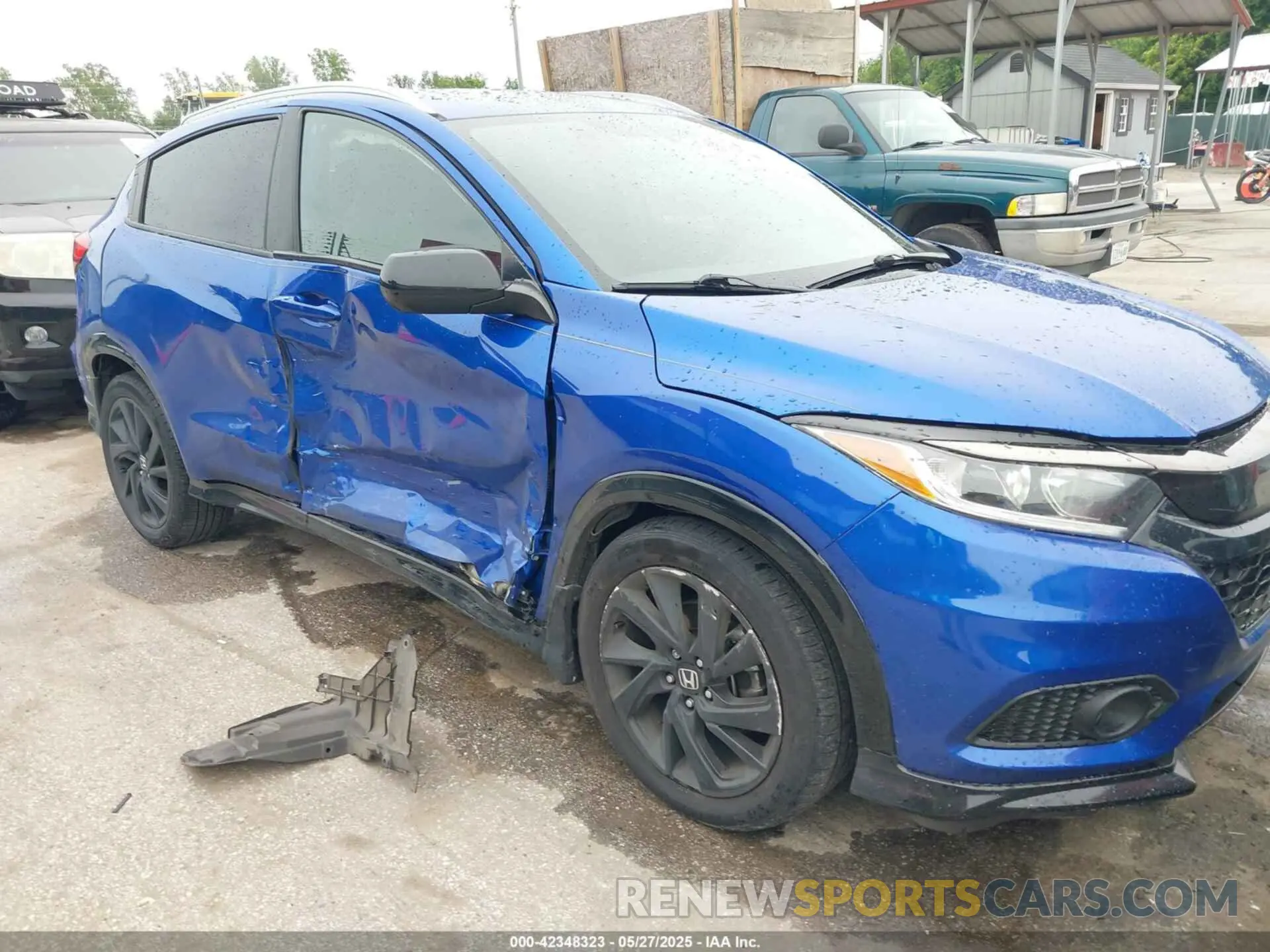 6 Photograph of a damaged car 3CZRU6H1XMM747601 HONDA HR-V 2021