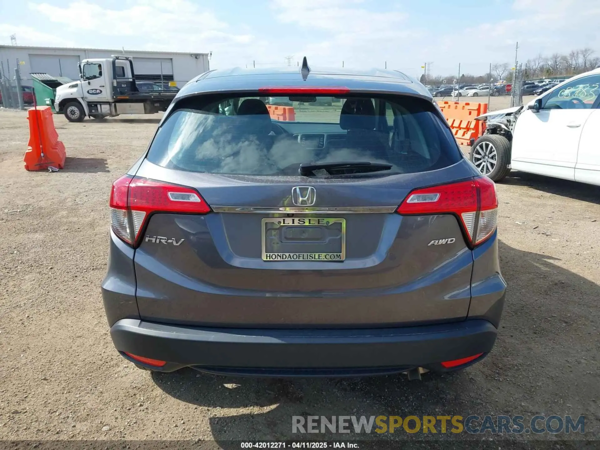 15 Photograph of a damaged car 3CZRU6H31MM703097 HONDA HR-V 2021
