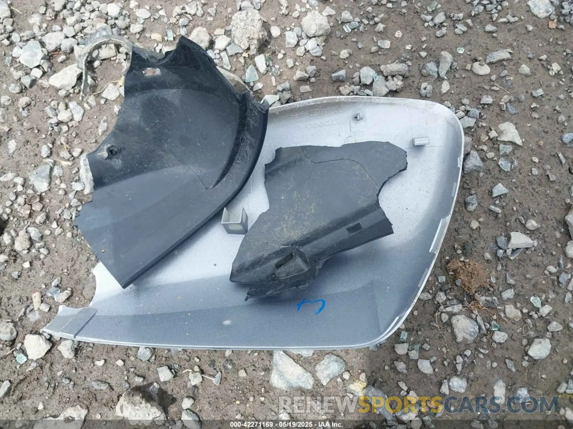 12 Photograph of a damaged car 3CZRU6H31MM703150 HONDA HR-V 2021