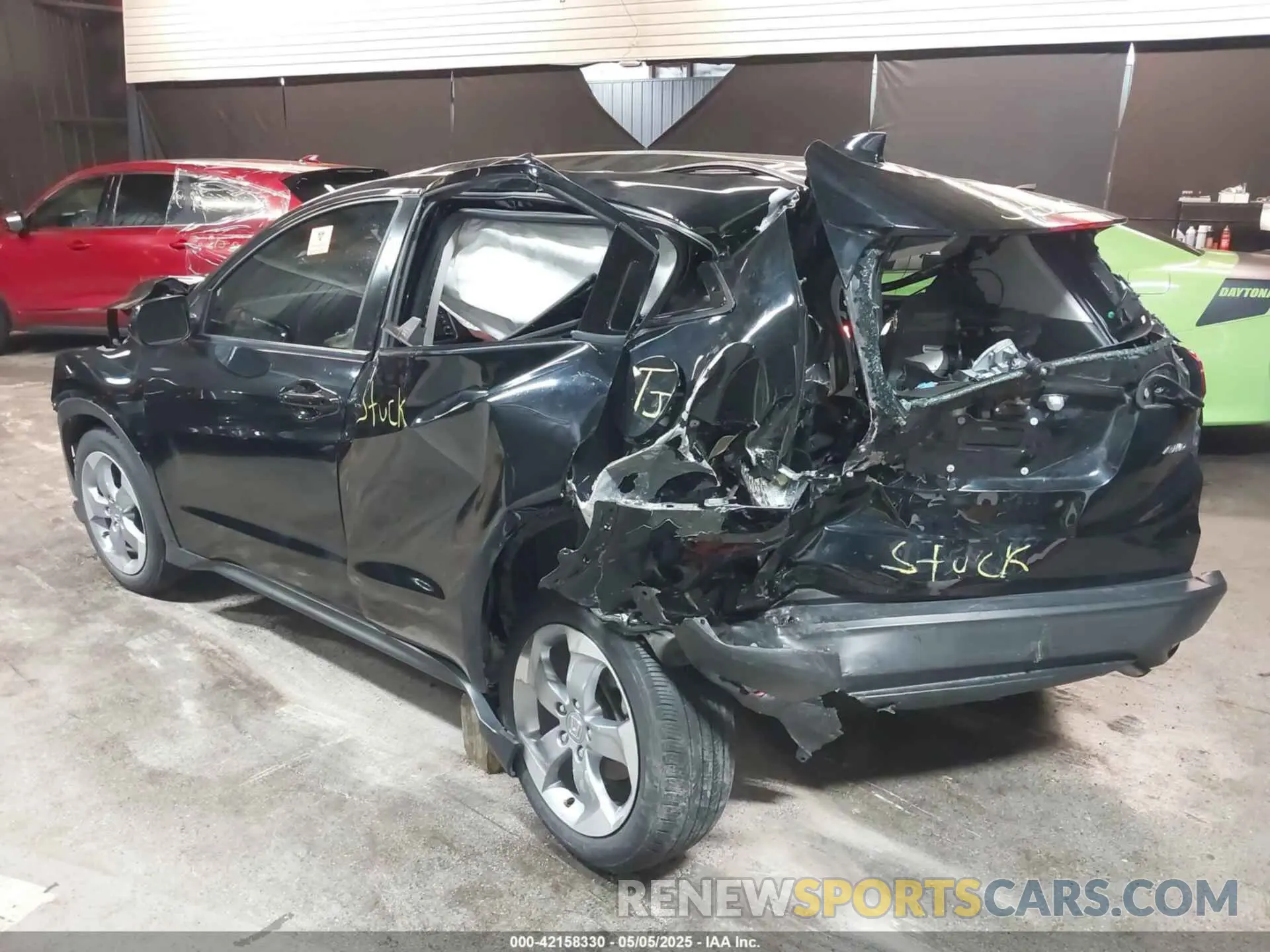 6 Фотография поврежденного автомобиля 3CZRU6H31MM703777 HONDA HR-V 2021