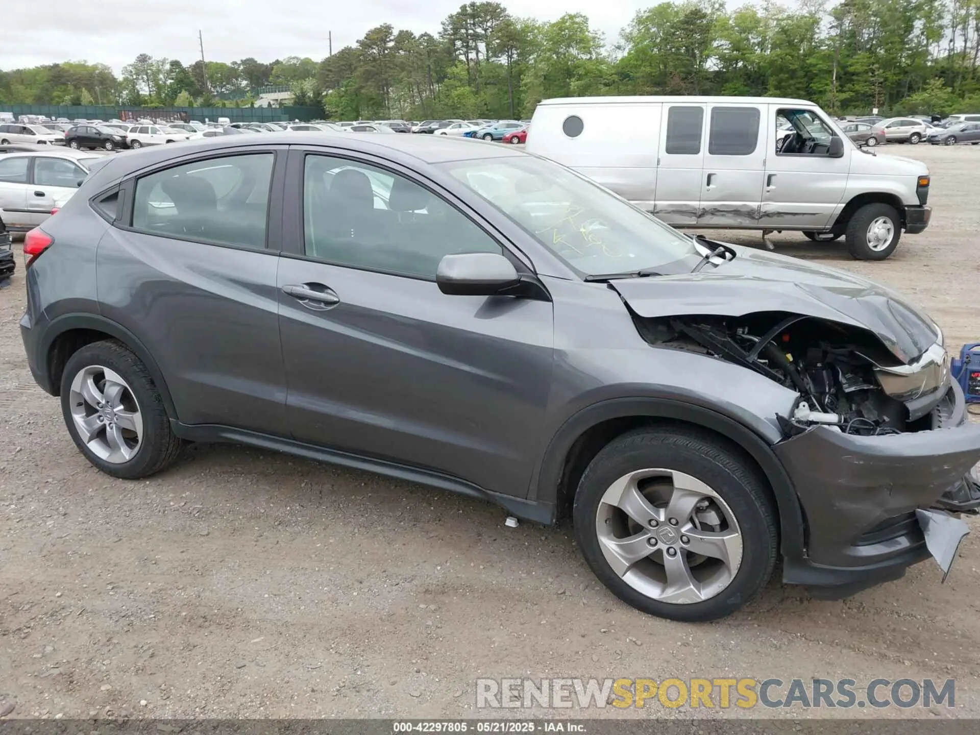 13 Фотография поврежденного автомобиля 3CZRU6H31MM744300 HONDA HR-V 2021