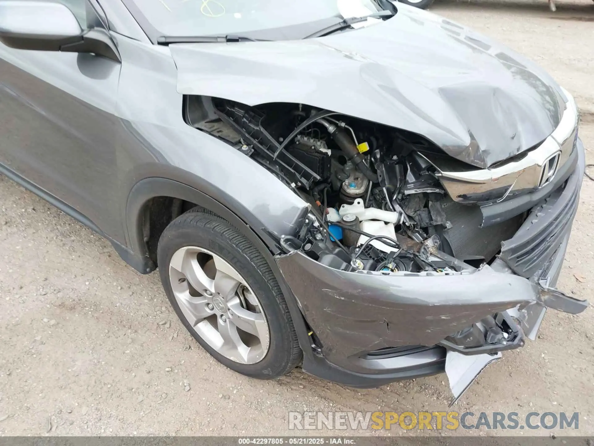 6 Фотография поврежденного автомобиля 3CZRU6H31MM744300 HONDA HR-V 2021