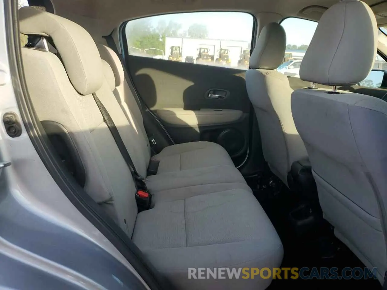 11 Photograph of a damaged car 3CZRU6H31MM753143 HONDA HR-V 2021