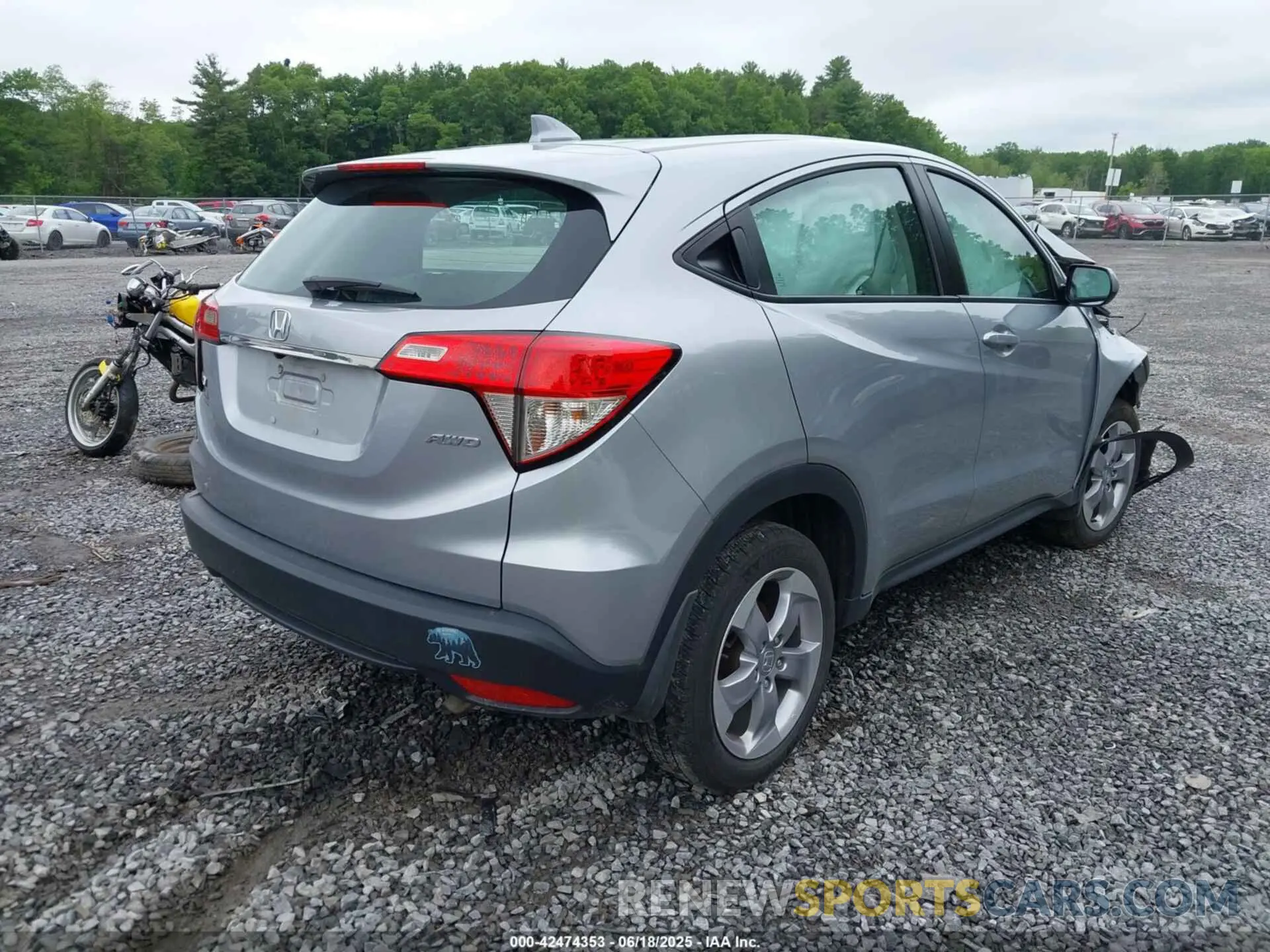 4 Photograph of a damaged car 3CZRU6H32MM716117 HONDA HR-V 2021