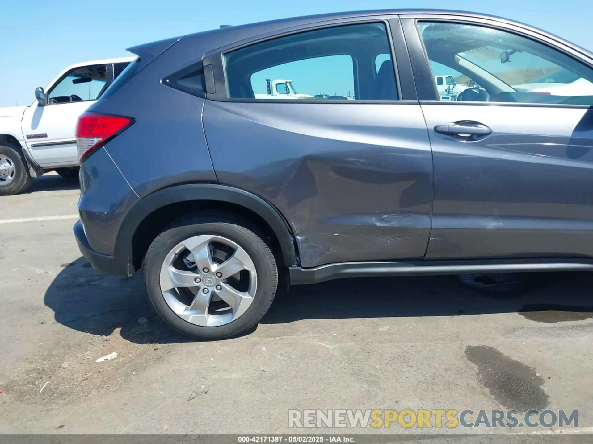 6 Фотография поврежденного автомобиля 3CZRU6H37MM713309 HONDA HR-V 2021