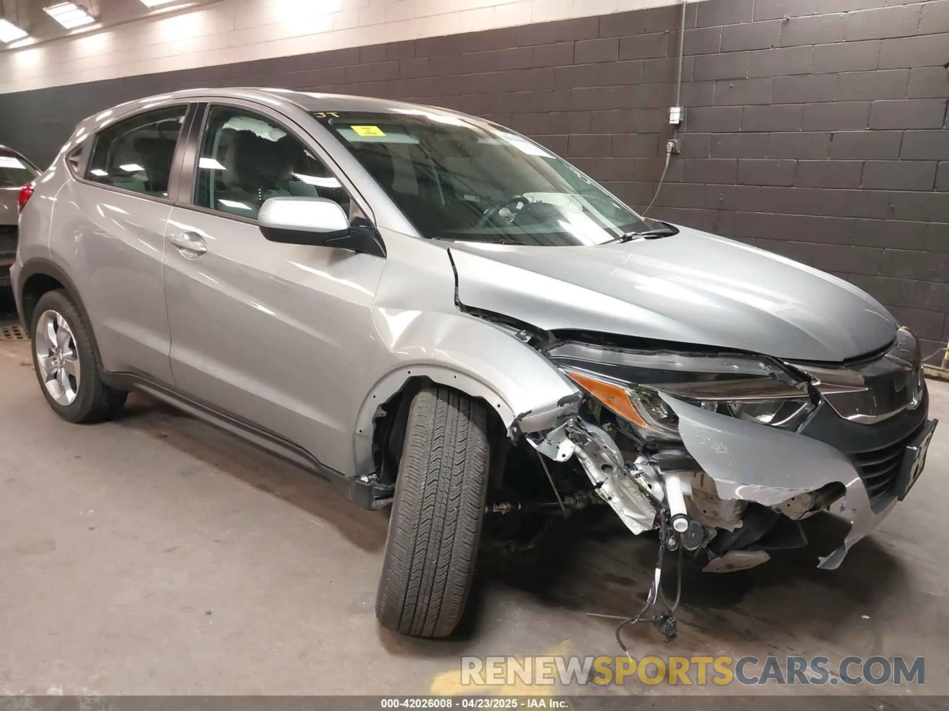 6 Photograph of a damaged car 3CZRU6H37MM718266 HONDA HR-V 2021