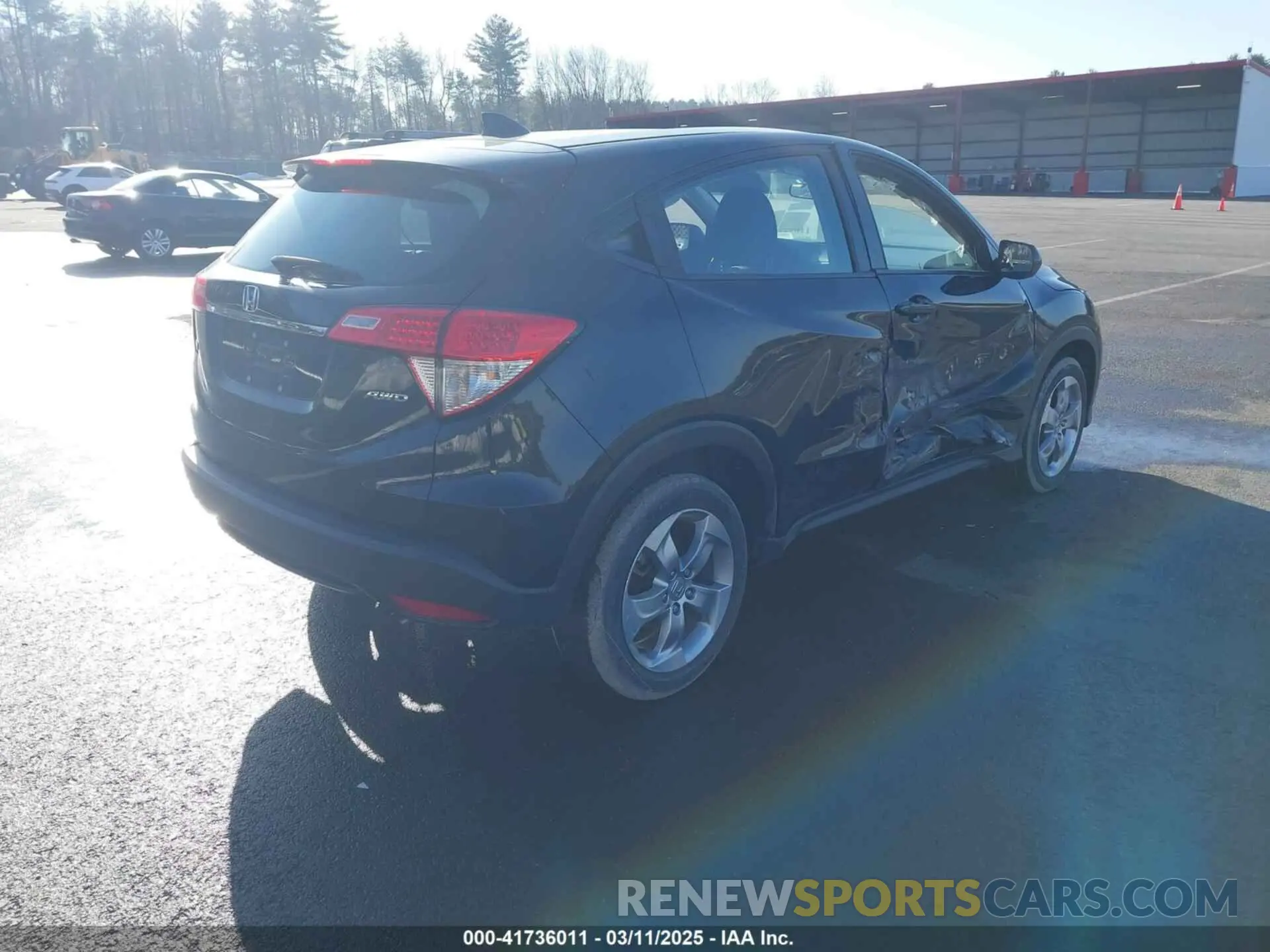 4 Photograph of a damaged car 3CZRU6H37MM738839 HONDA HR-V 2021