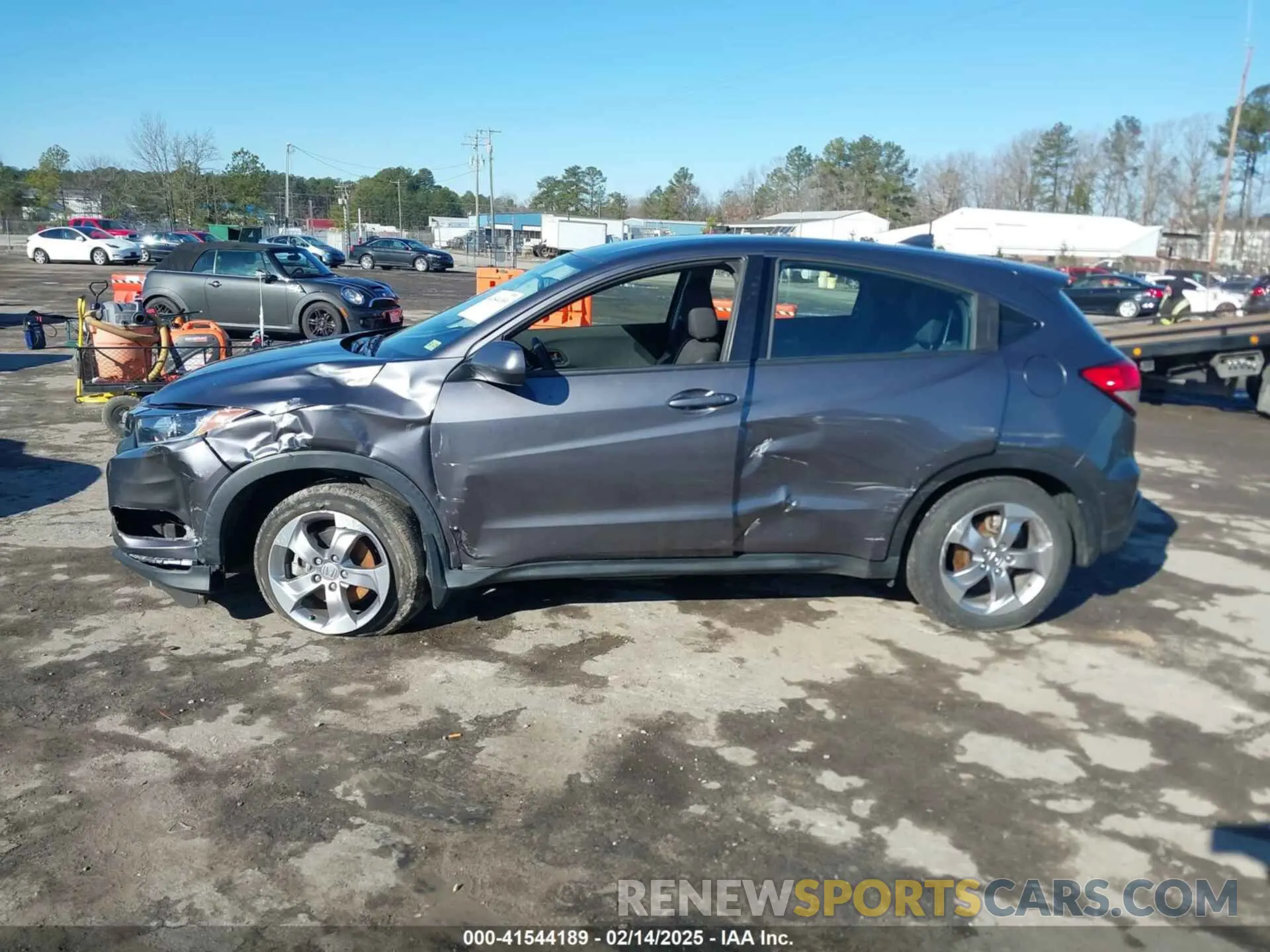 14 Фотография поврежденного автомобиля 3CZRU6H37MM743555 HONDA HR-V 2021