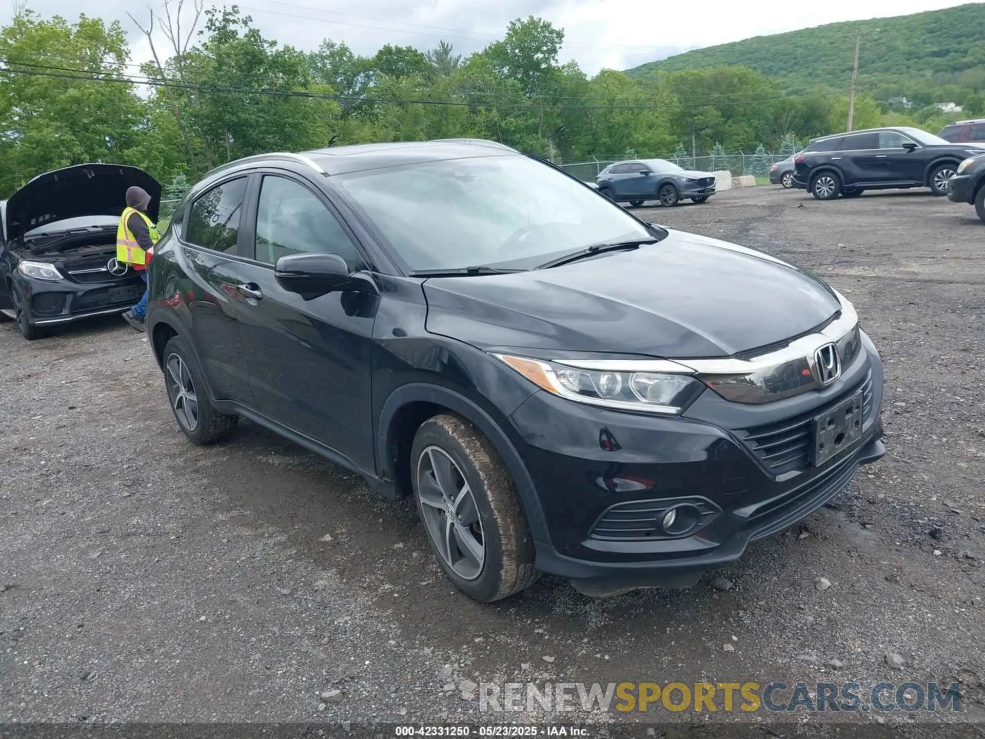 1 Photograph of a damaged car 3CZRU6H51MM709824 HONDA HR-V 2021