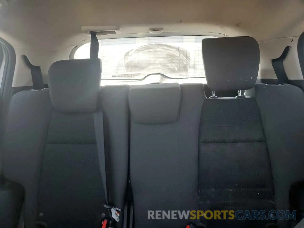 10 Photograph of a damaged car 3CZRU6H52MM713199 HONDA HR-V 2021