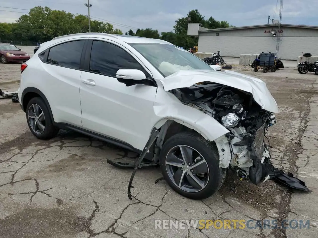 4 Photograph of a damaged car 3CZRU6H53MM740783 HONDA HR-V 2021