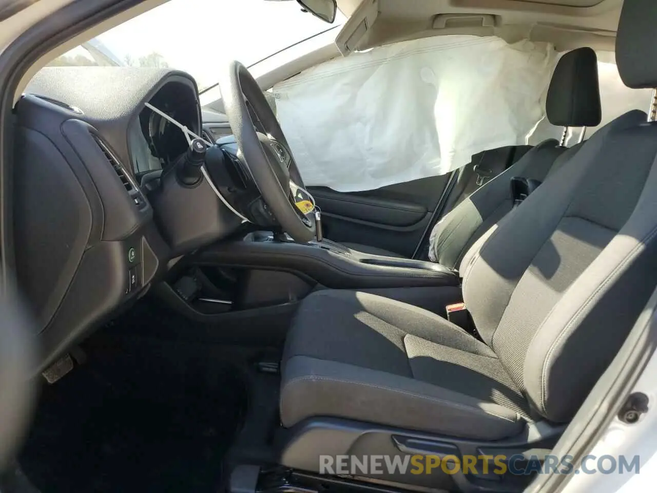 7 Photograph of a damaged car 3CZRU6H53MM749094 HONDA HR-V 2021
