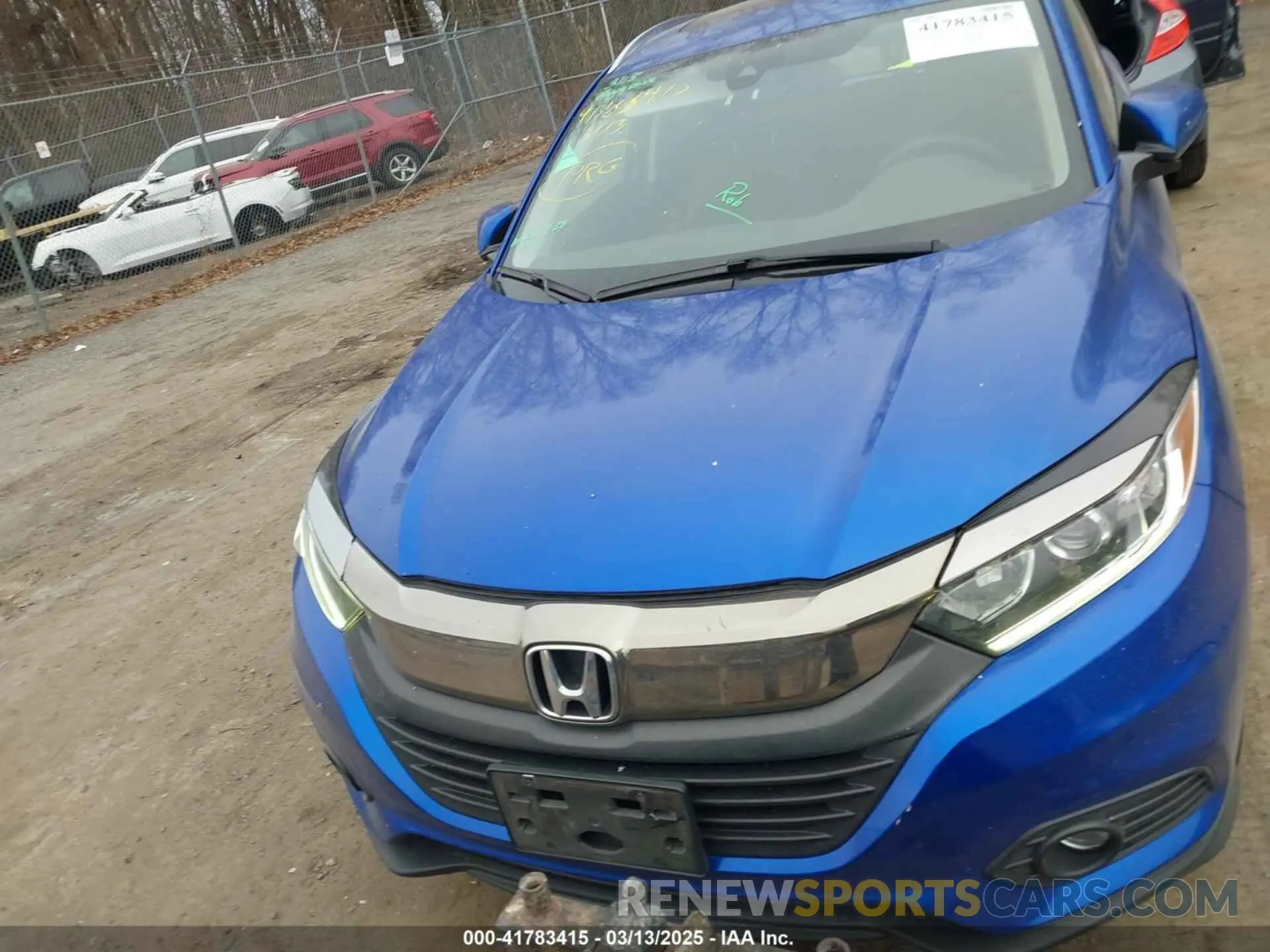 13 Photograph of a damaged car 3CZRU6H54MM718761 HONDA HR-V 2021
