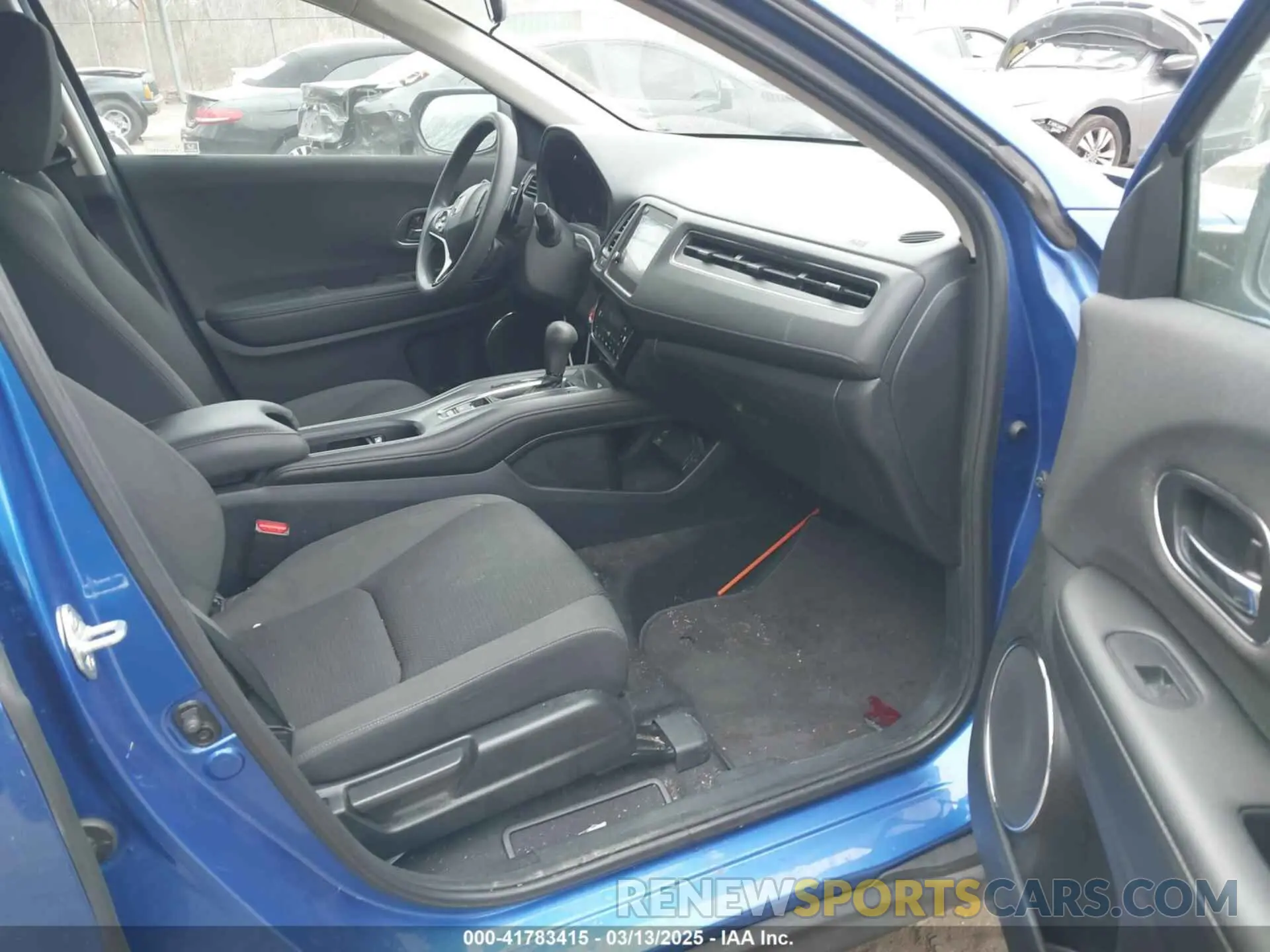 5 Photograph of a damaged car 3CZRU6H54MM718761 HONDA HR-V 2021