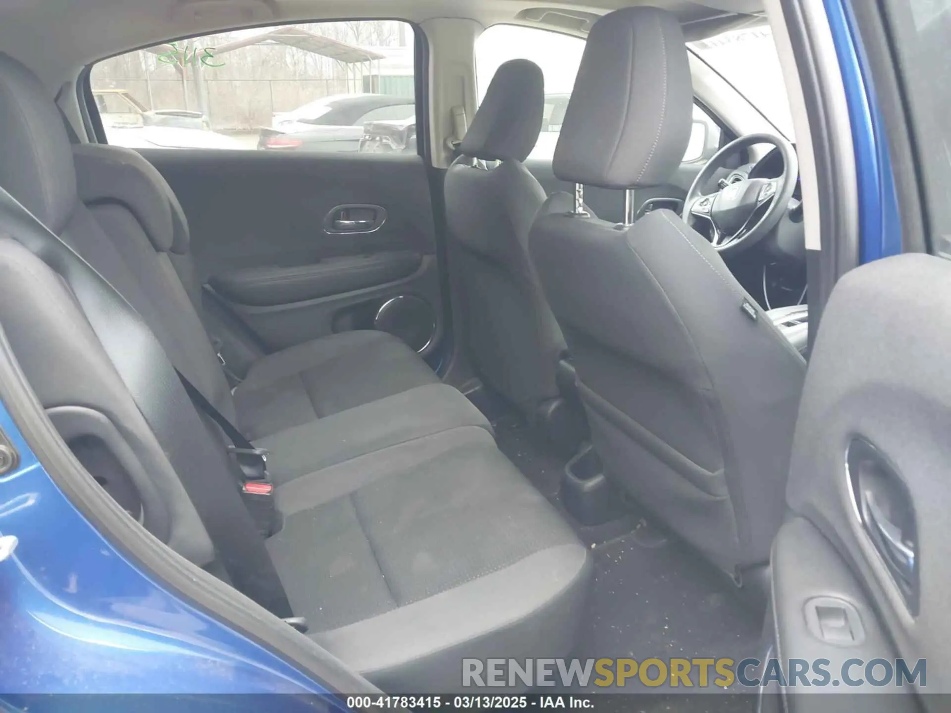 8 Photograph of a damaged car 3CZRU6H54MM718761 HONDA HR-V 2021