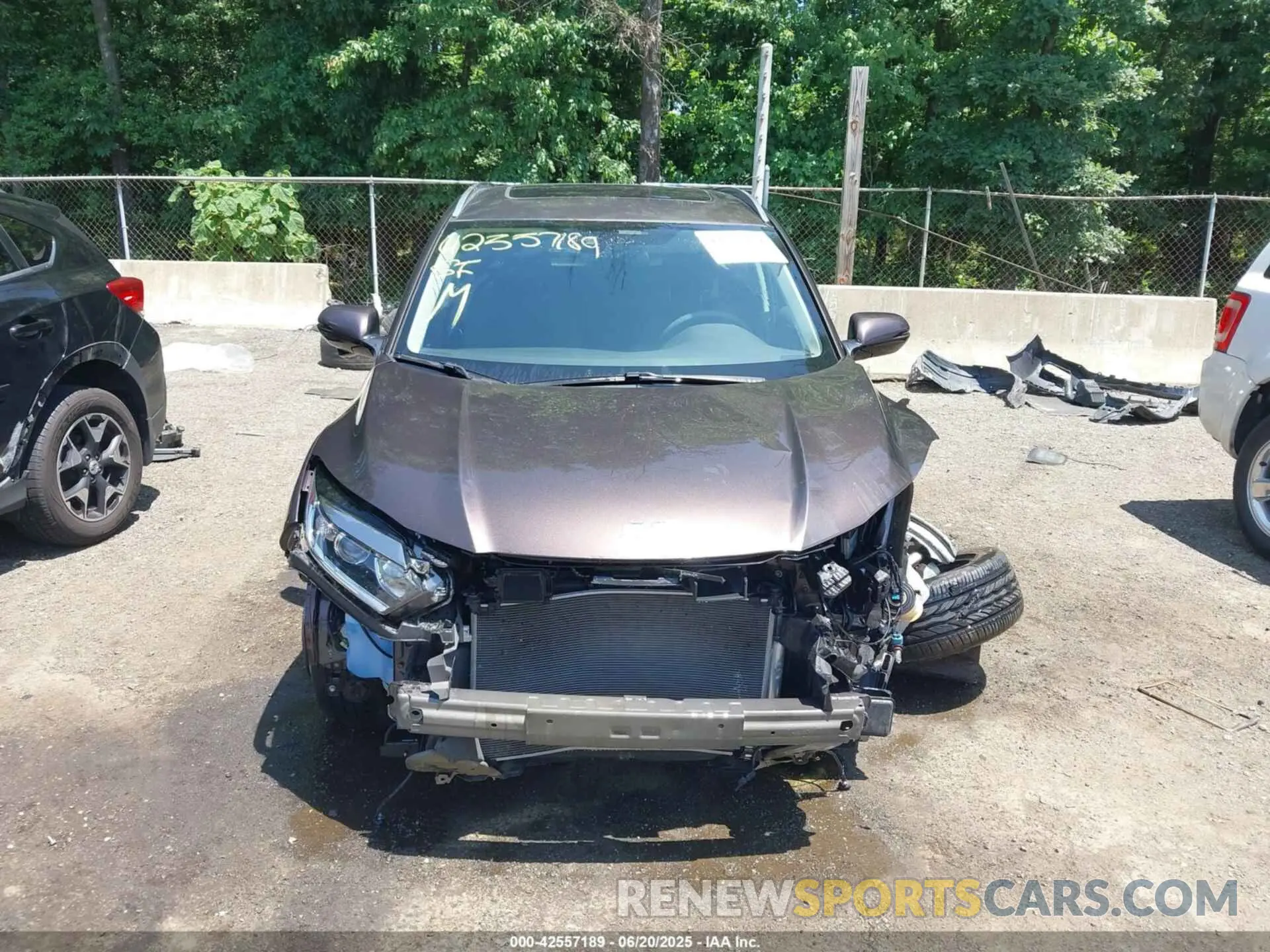 13 Photograph of a damaged car 3CZRU6H55MM726187 HONDA HR-V 2021