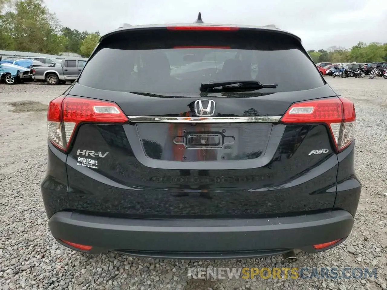 6 Photograph of a damaged car 3CZRU6H56MM717952 HONDA HR-V 2021
