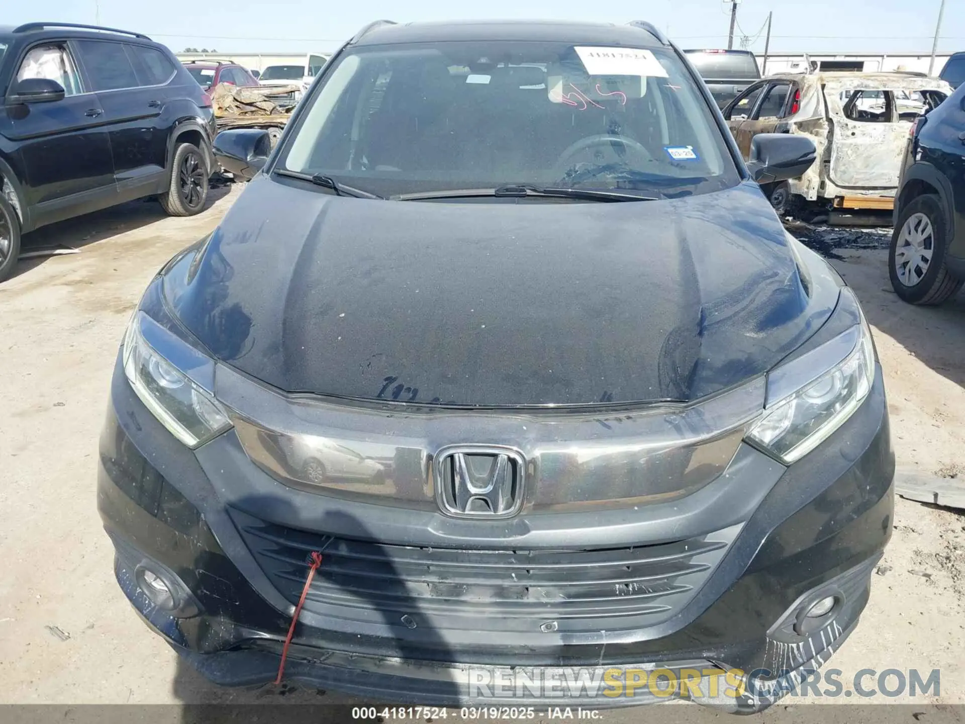 12 Photograph of a damaged car 3CZRU6H56MM751924 HONDA HR-V 2021