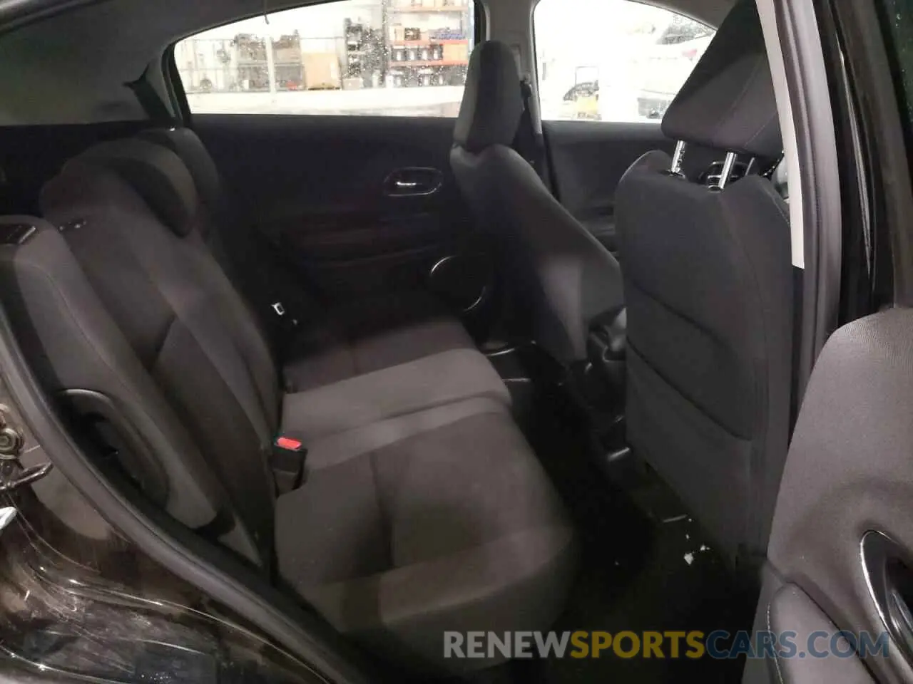 11 Фотография поврежденного автомобиля 3CZRU6H57MM728362 HONDA HR-V 2021