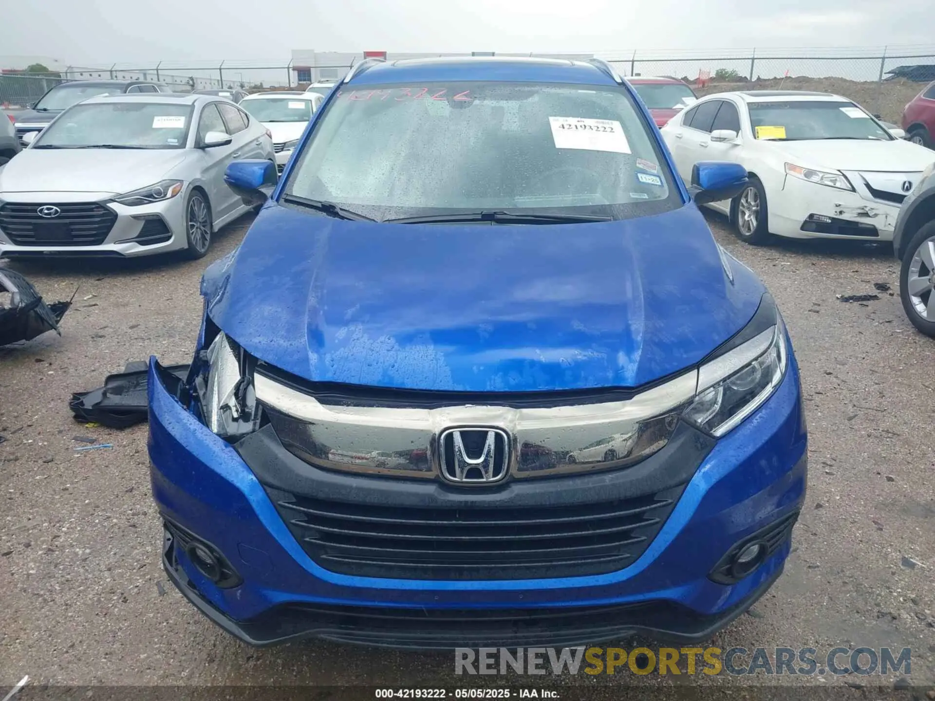 12 Photograph of a damaged car 3CZRU6H59MM745809 HONDA HR-V 2021