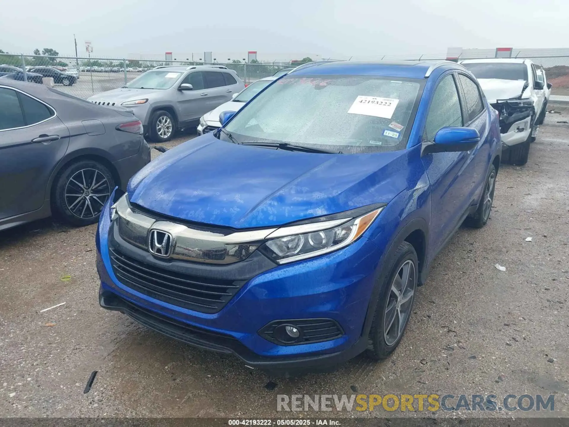 2 Photograph of a damaged car 3CZRU6H59MM745809 HONDA HR-V 2021