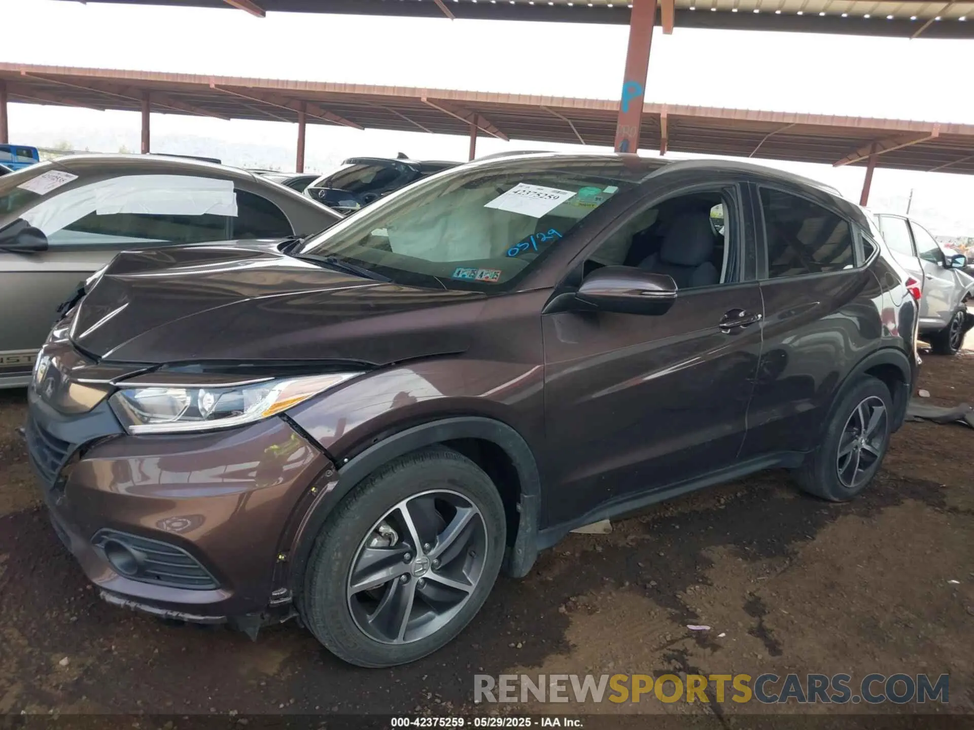 2 Photograph of a damaged car 3CZRU6H59MM749794 HONDA HR-V 2021
