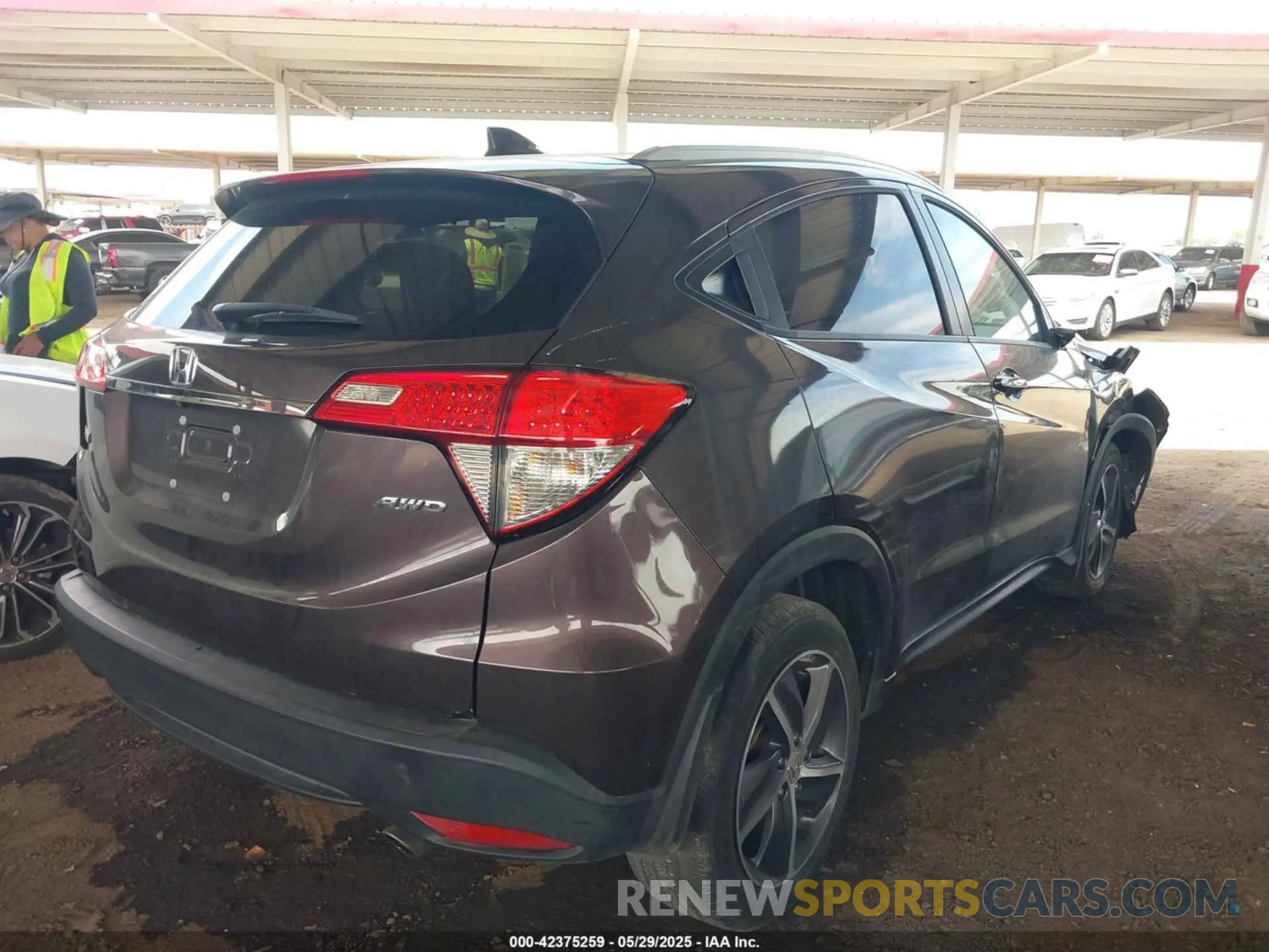 4 Photograph of a damaged car 3CZRU6H59MM749794 HONDA HR-V 2021