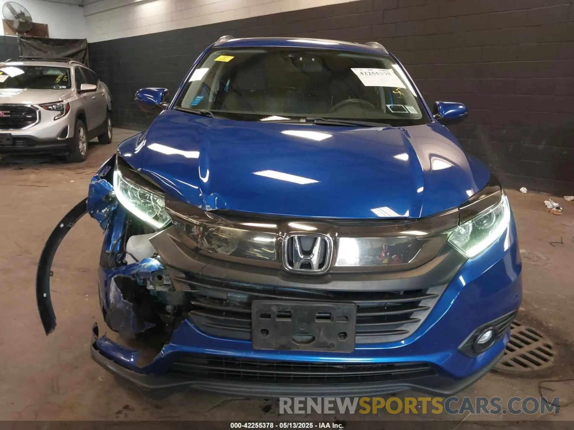 12 Photograph of a damaged car 3CZRU6H5XMM720692 HONDA HR-V 2021