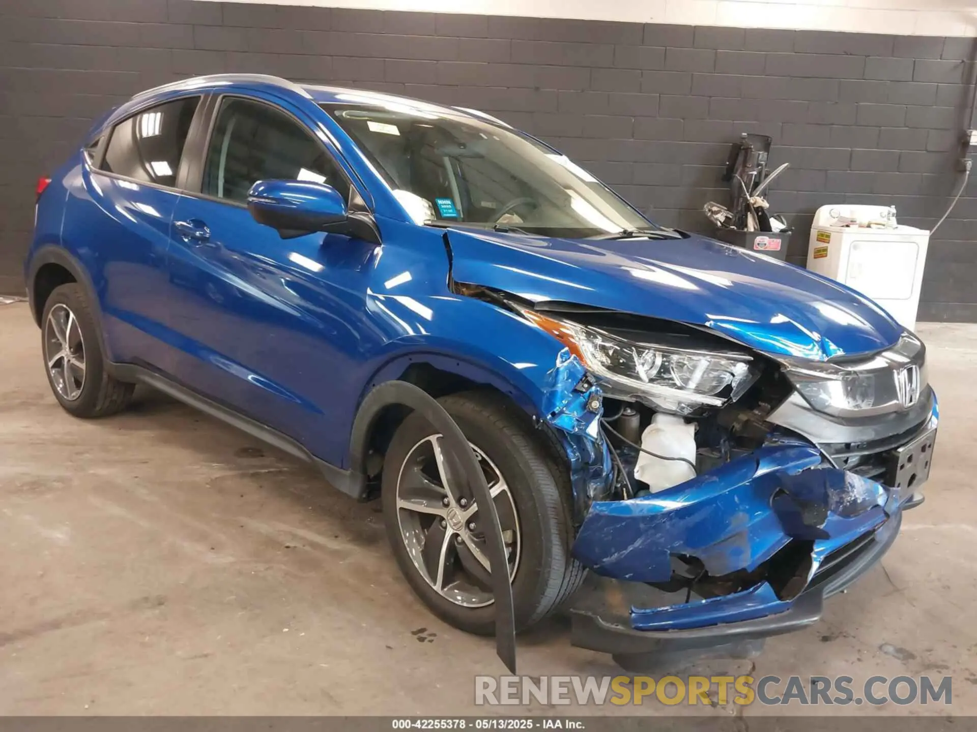 6 Photograph of a damaged car 3CZRU6H5XMM720692 HONDA HR-V 2021