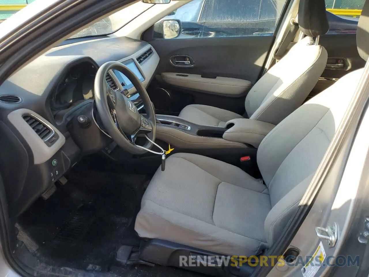 7 Photograph of a damaged car 3CZRU6H5XMM744510 HONDA HR-V 2021