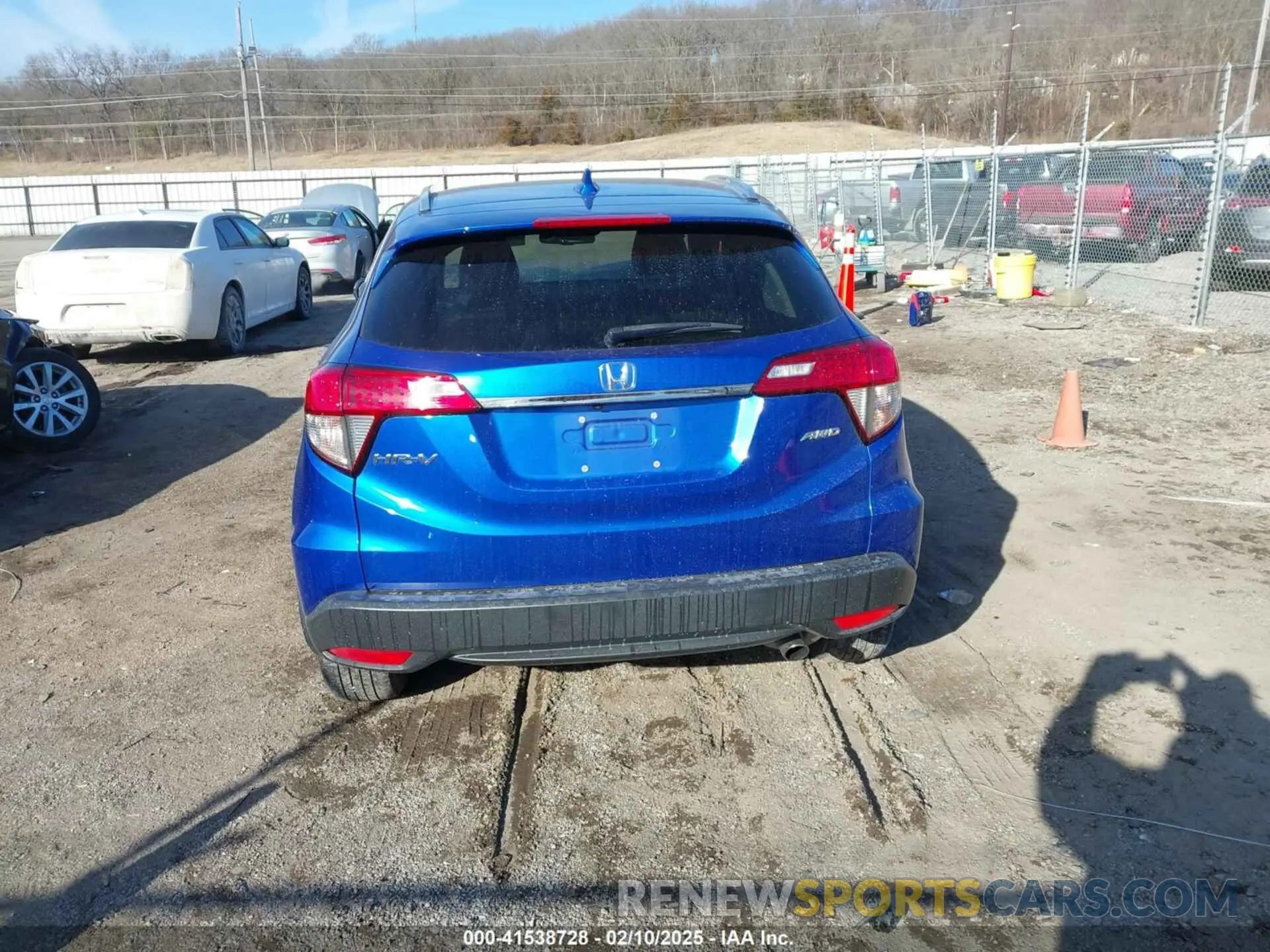 15 Photograph of a damaged car 3CZRU6H71MM739908 HONDA HR-V 2021