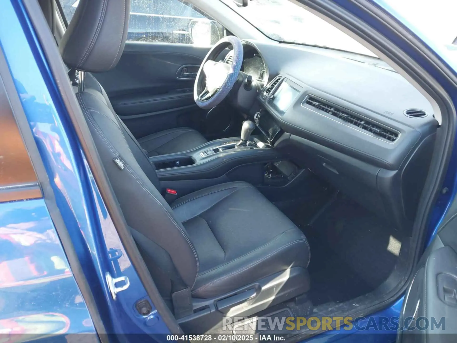 5 Photograph of a damaged car 3CZRU6H71MM739908 HONDA HR-V 2021