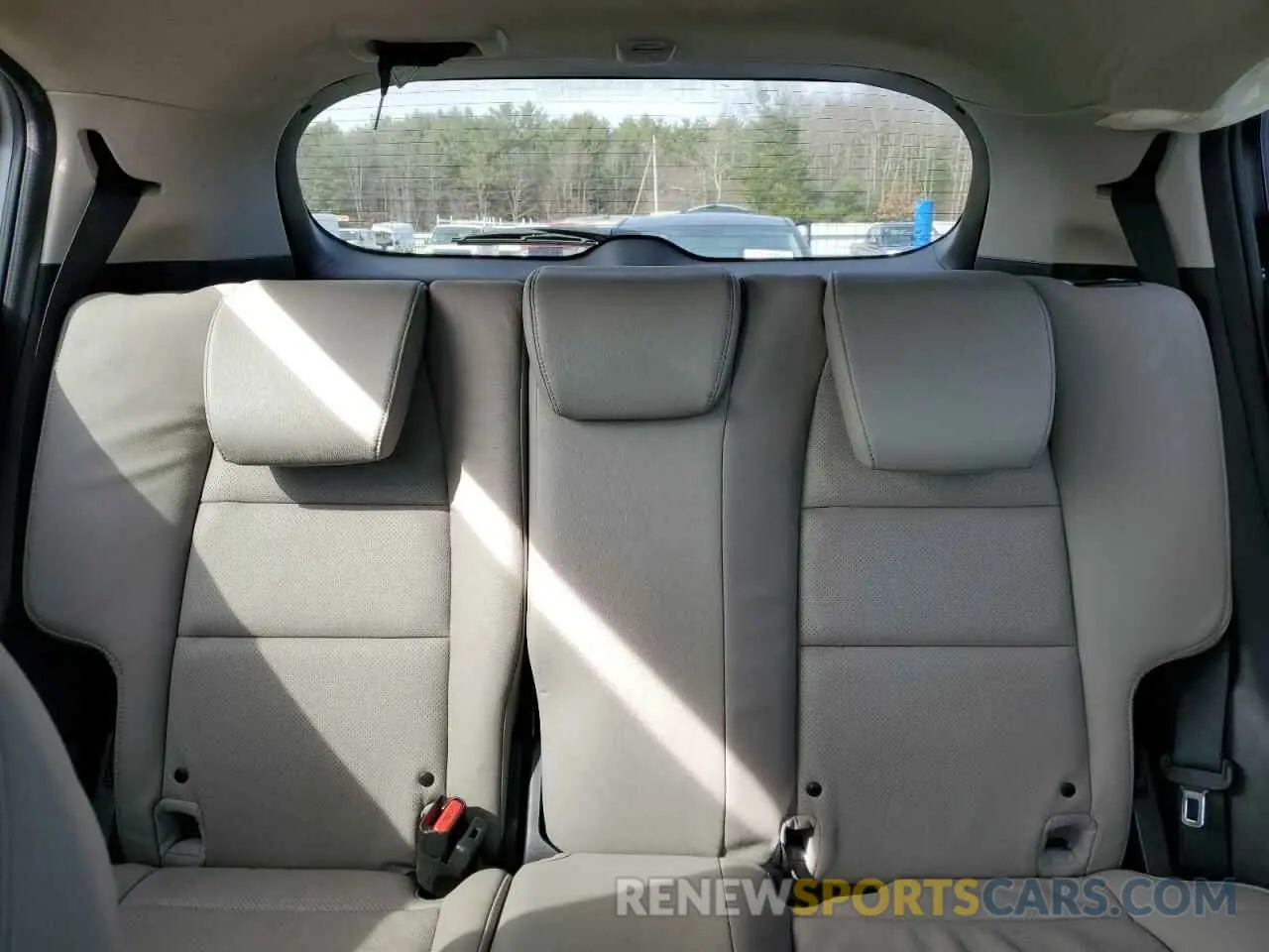 10 Photograph of a damaged car 3CZRU6H73MM736539 HONDA HR-V 2021