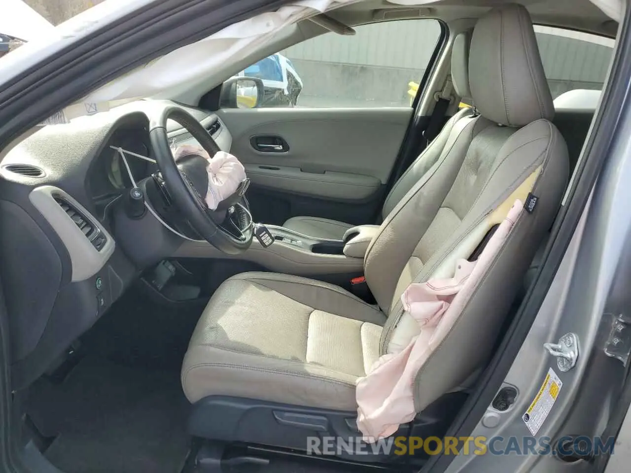 7 Photograph of a damaged car 3CZRU6H73MM736539 HONDA HR-V 2021
