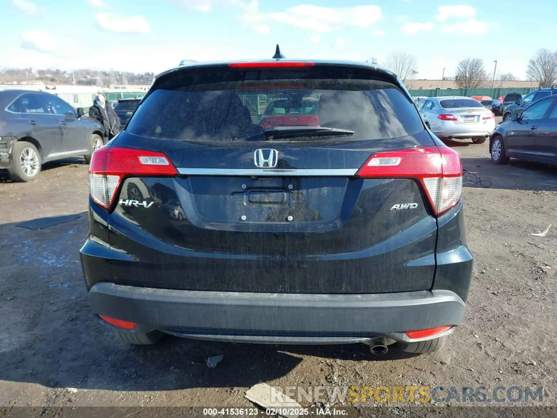 15 Фотография поврежденного автомобиля 3CZRU6H77MM716505 HONDA HR-V 2021