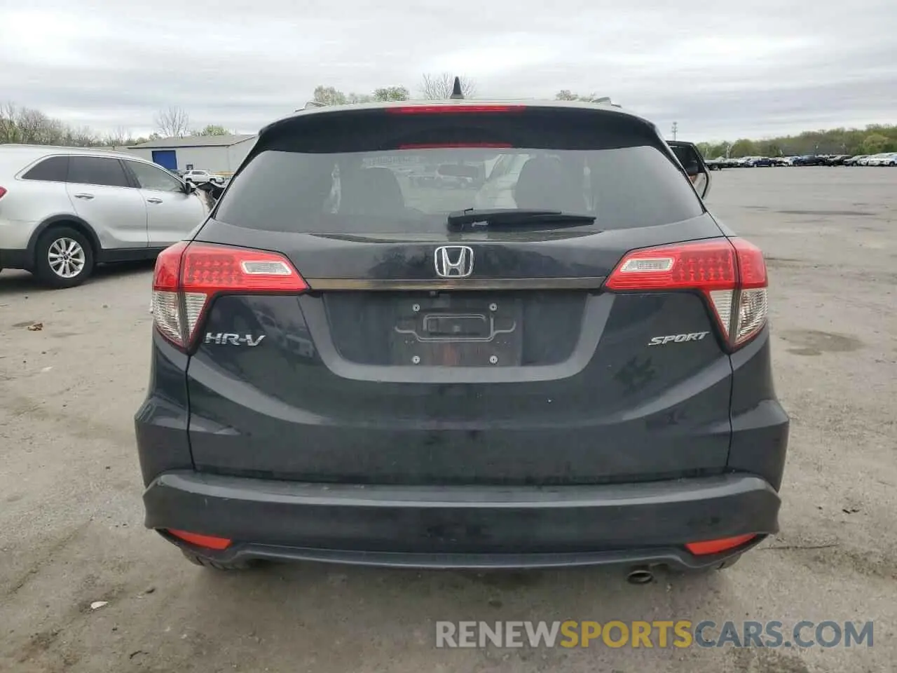 6 Photograph of a damaged car 3CZRU5H11NM700081 HONDA HR-V 2022