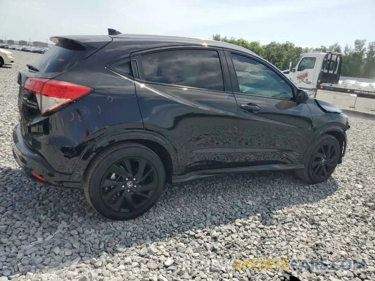 3 Photograph of a damaged car 3CZRU5H14NM710118 HONDA HR-V 2022