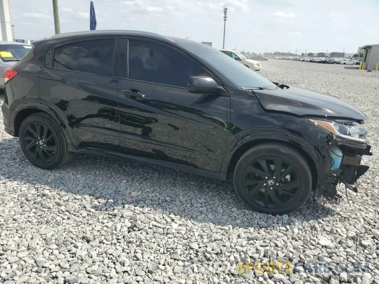4 Photograph of a damaged car 3CZRU5H14NM710118 HONDA HR-V 2022